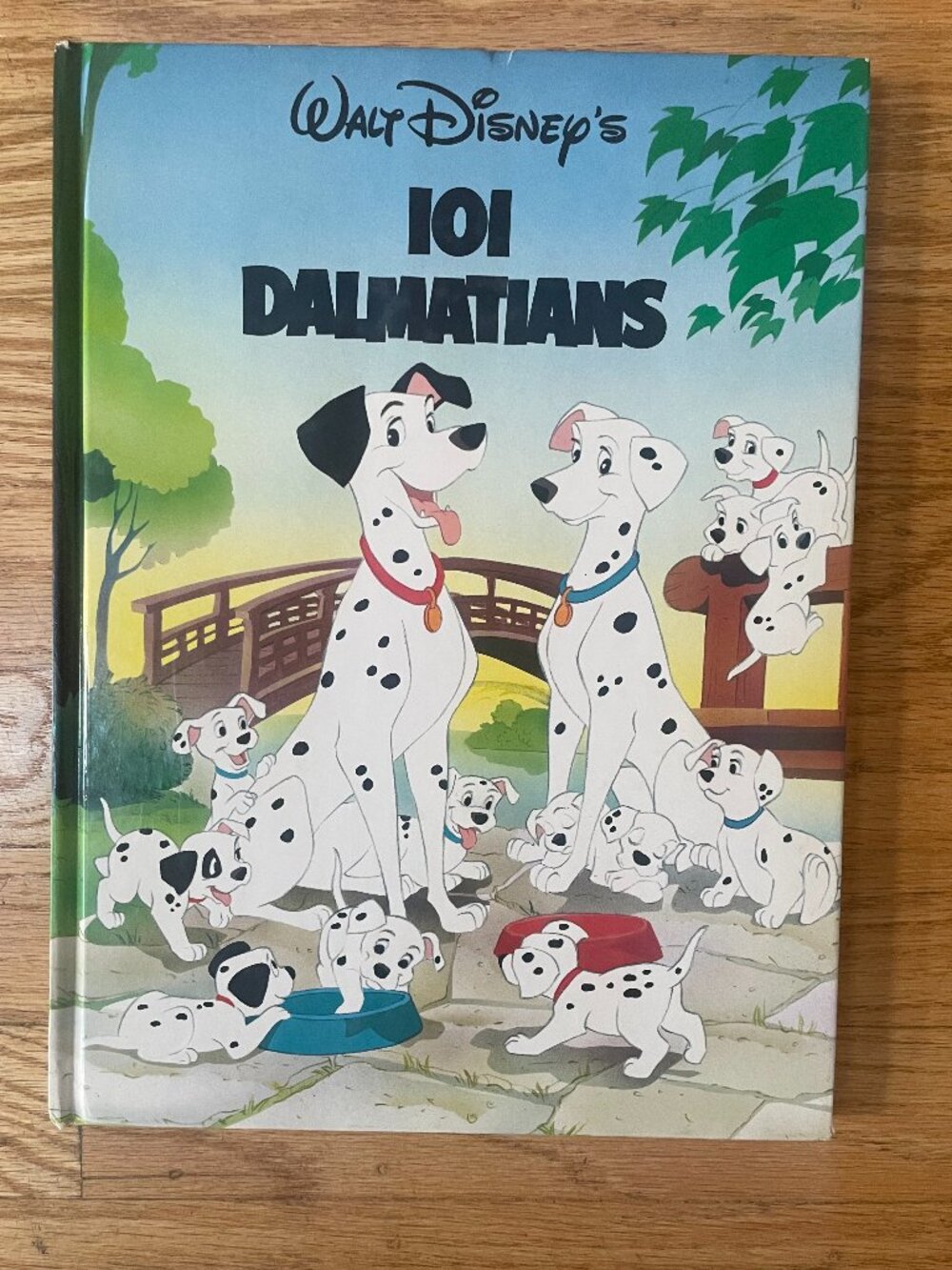 Walt Disney's 101 Dalmatians Classic Storybook